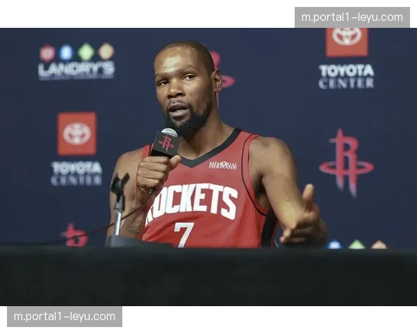 雷霆首发五人平均年龄小于25岁 全部入选全明星或最佳新秀一阵 雷霆首发五人平均年龄小于25岁 全部入选全明星或最佳新秀一阵